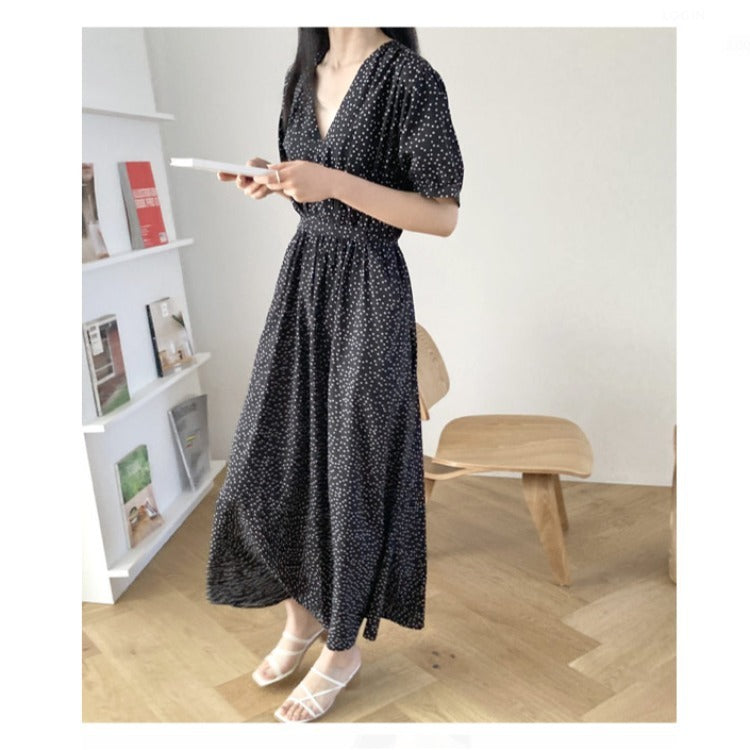 Women's V-neck Short Sleeve Dress Slim-fit Polka Dot Large Swing Dress