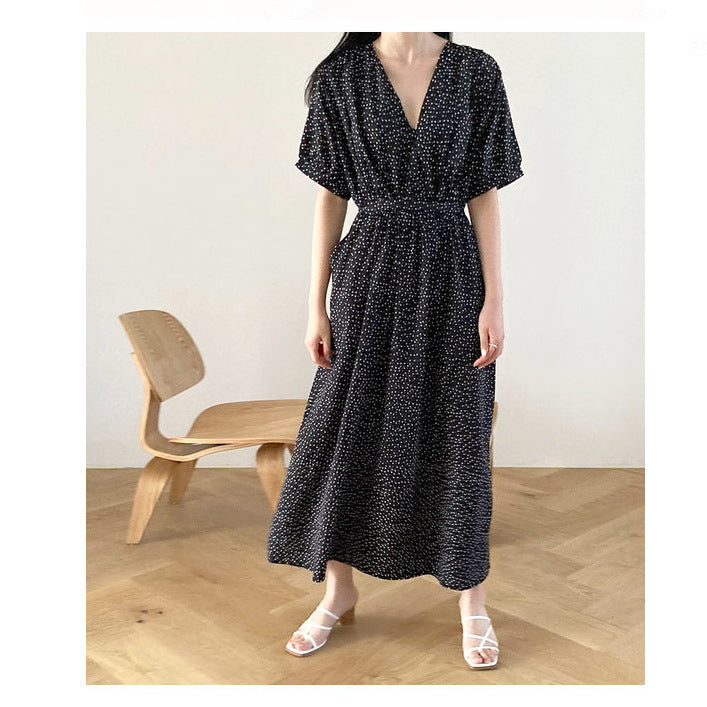 Women's V-neck Short Sleeve Dress Slim-fit Polka Dot Large Swing Dress
