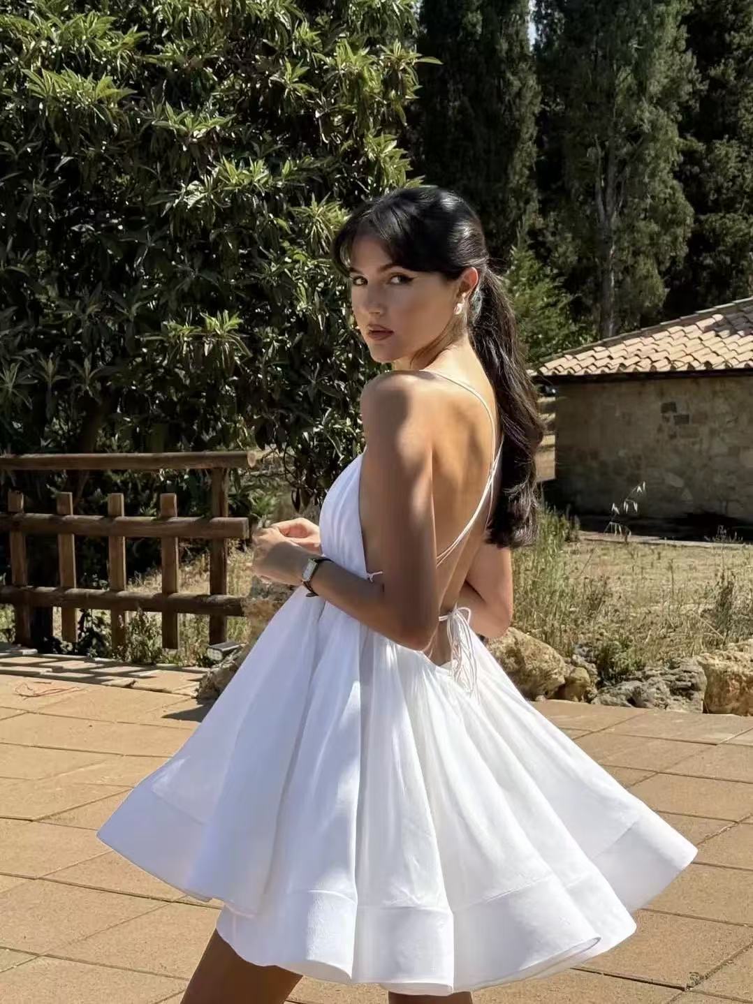 Sexy Sling Deep V-neck Backless Pleated Tulle Tutu Dress